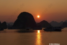 Sun Set at Halong Bay